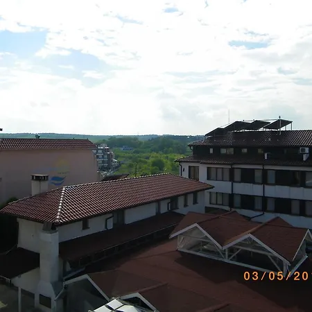 Guest house Deskoni's Place 2*